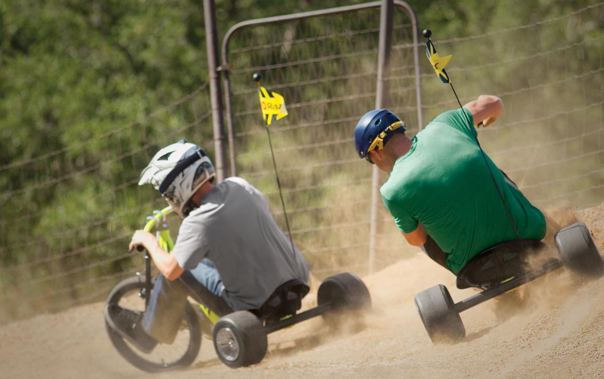 Razor DXT Drift Trike - Black/Yellow Steel Frame. 3-Wheeled Ride on Tricycle for Teens and Adults