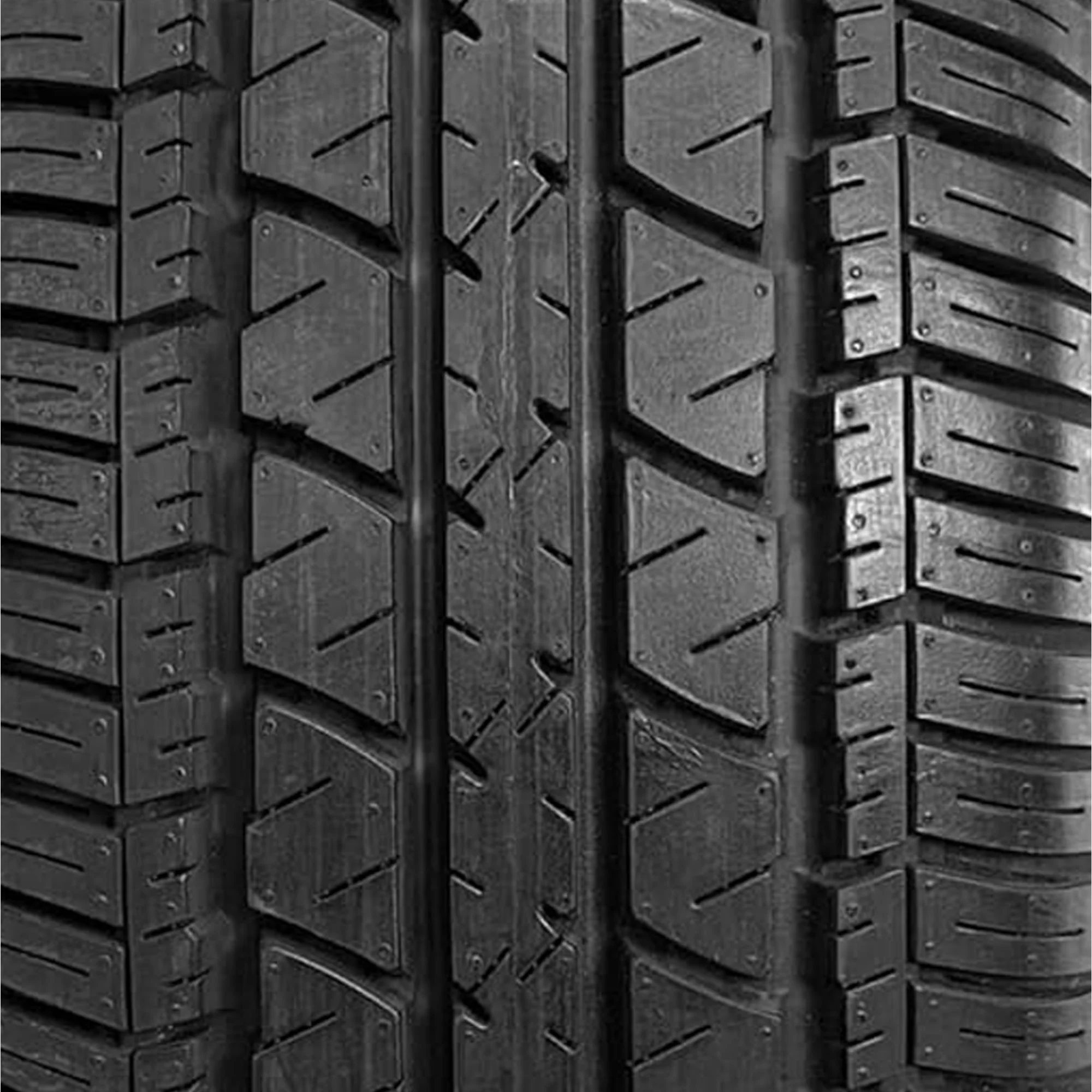 Travelstar UN106 205/75R14 95S Tire