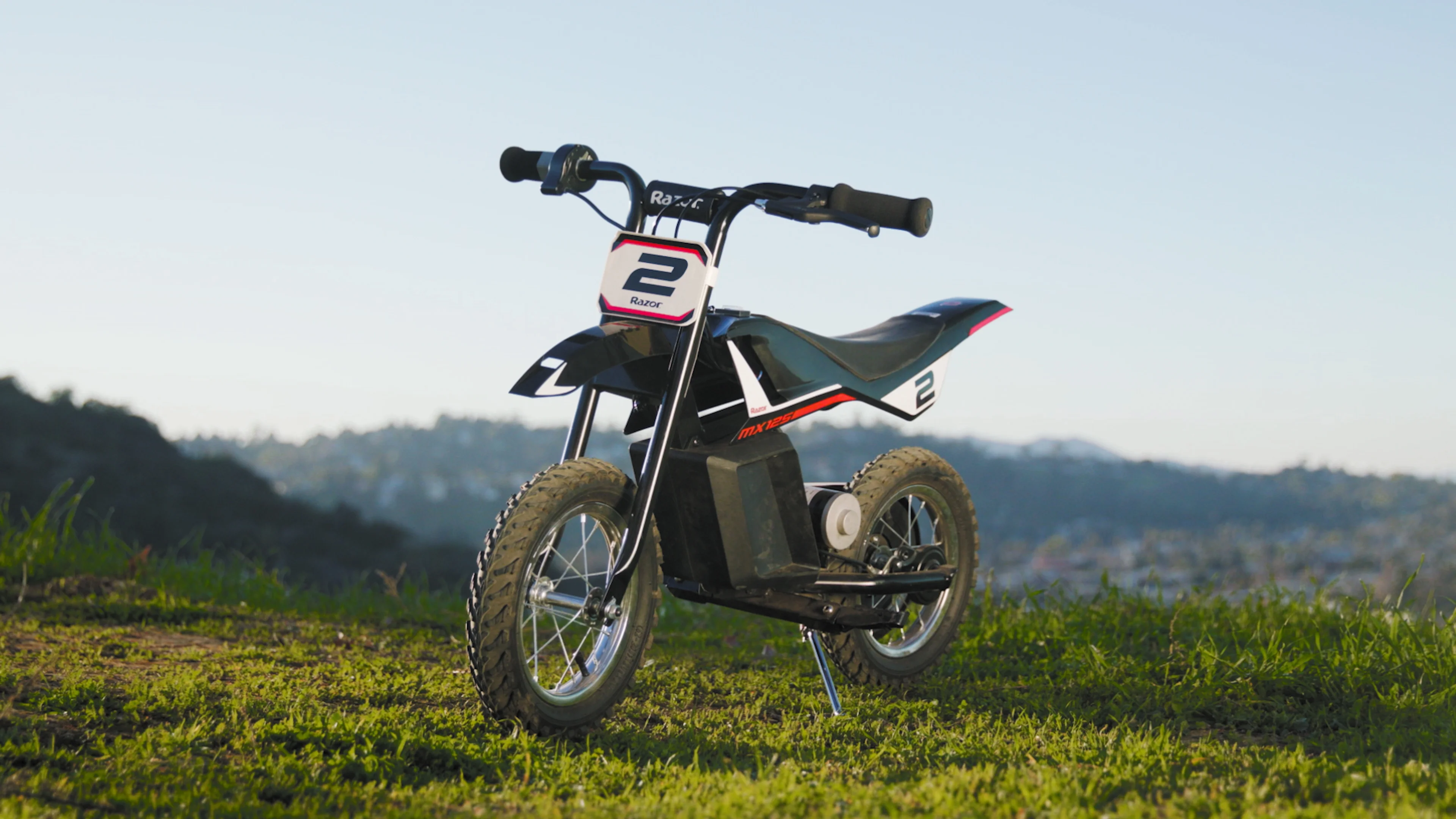 Razor Dirt Rocket MX125 Electric-Powered Dirt Bike - Black with Decal Included, for Child 5+