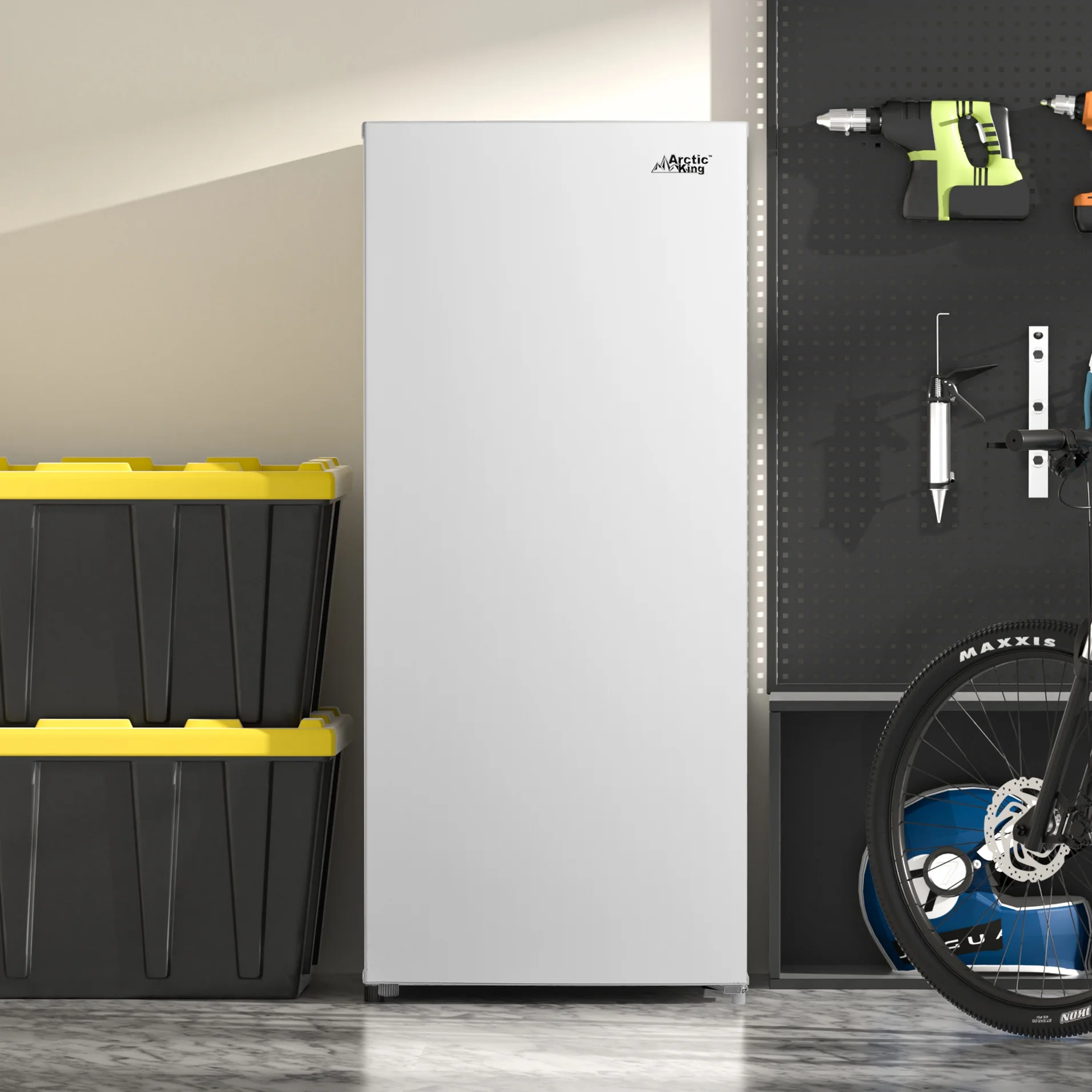 Arctic King 7.1 Cu ft Upright Convertible Freezer/Refrigerator, White